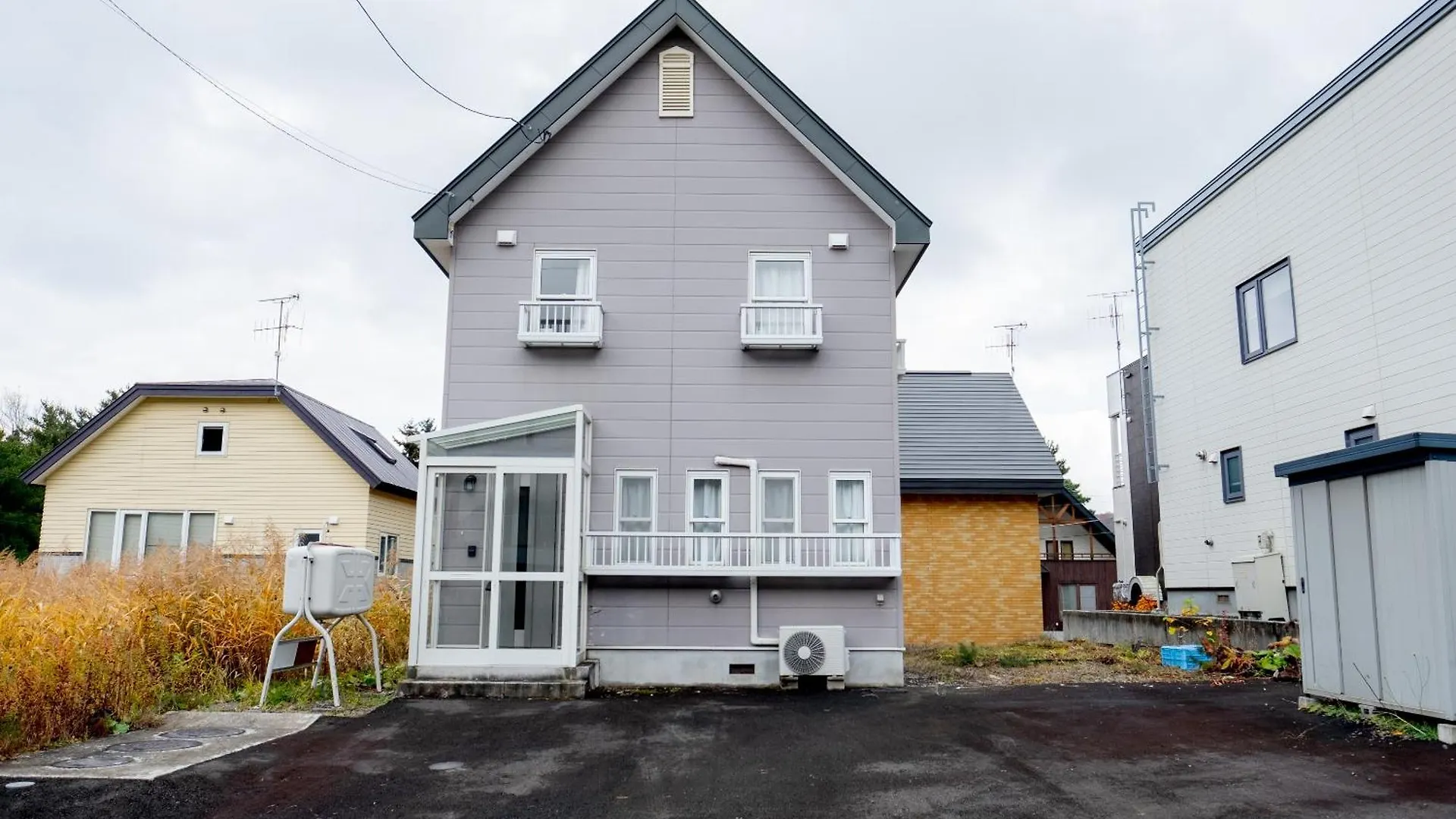 雪見 Yukimi Furano Apartment 0*,  Japan